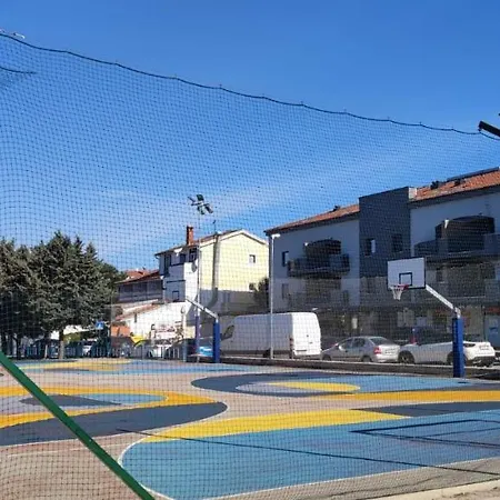 Beach With Large Terrace 50m From The Beach