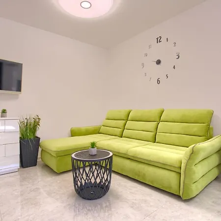Beach With Large Terrace 50m From The Beach Apartment